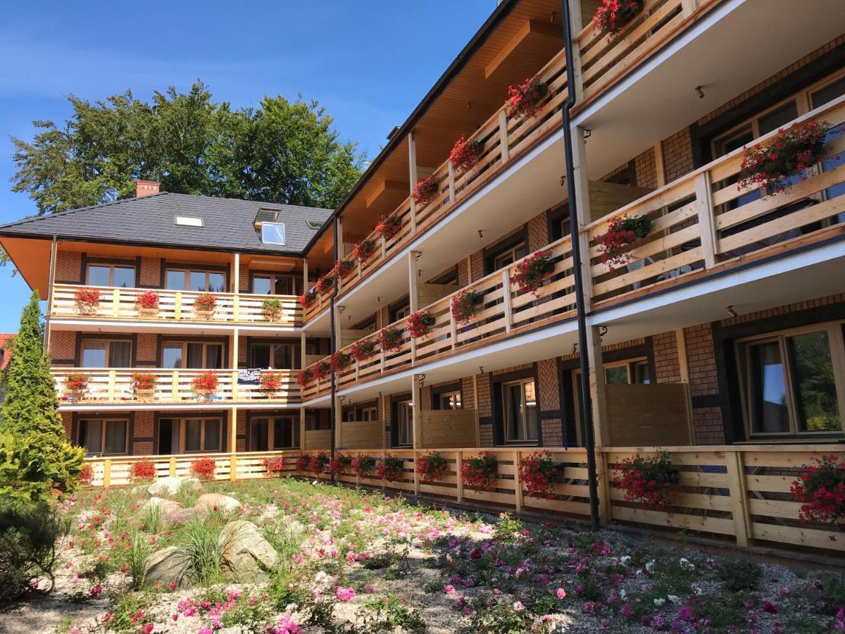 Baltyk Apartamenty Poddąbie Exterior foto